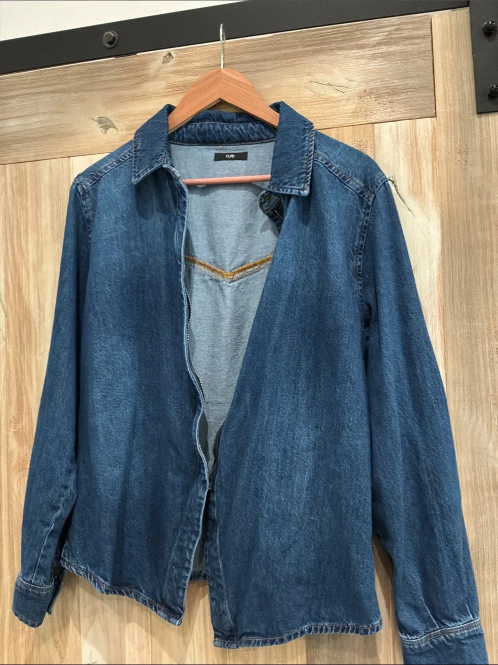 RUTI brand DENIM HANDKERCHIEF WITH A ZIPPER BLOUSE - Picture 3 of 4